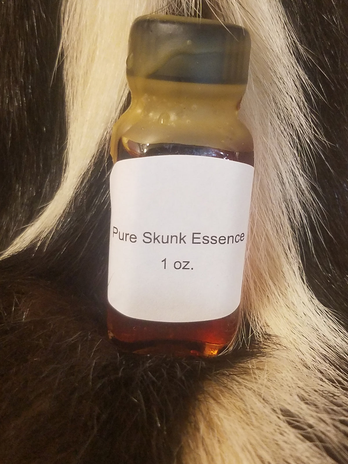 Skunk Essence – Pine Hollow Trapping and Supplies